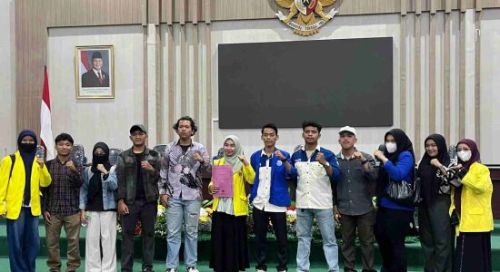 BEM Universitas Efarina Serukan Mahasiswa Tak Diam, Soroti Tekanan Ekonomi yang Makin Berat