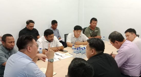 Investor Tiongkok dan Koperasi Jasa Keluarga Pers Bahas Pengadaan Mesin Pengering Gabah