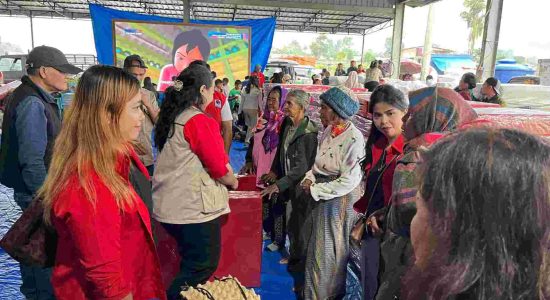 Pengungsi Sinabung Jadi Prioritas, PDI Perjuangan Sumut Tuntaskan Bantuan Tahap Pertama