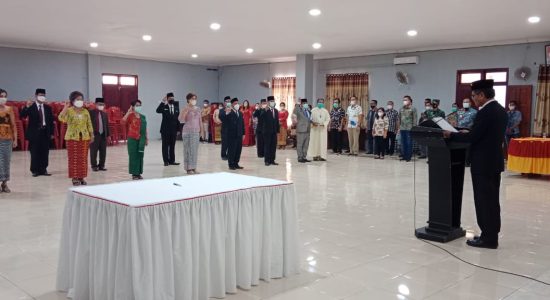 Pejabat Eselon 2 Pemkab Nisel Dilantik