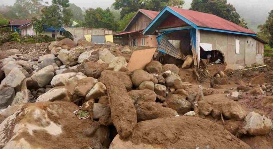 Banjir Bandang Landa Solok: 1 Orang Tewas, 1 Hilang, 474 Warga Mengungsi