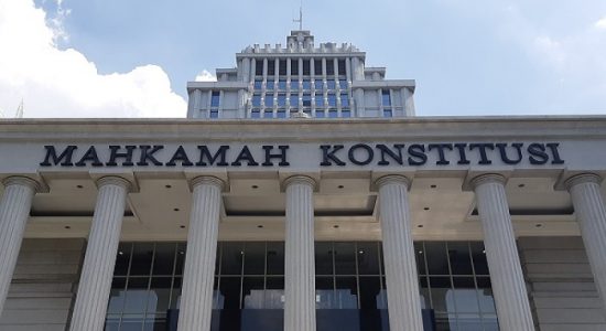 Putusan MK soal Pendidikan Dasar Gratis Belum Berjalan, Komisi X DPR RI Dimintai Sikap