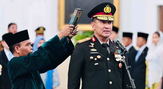 Prabowo Resmi Lantik Suyudi Jadi Kapolri, Wahyu Hadiningrat Dampingi di Pucuk Polri