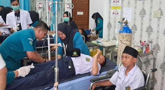 Puluhan Siswa MTsN 2 Kisaran Diduga Keracunan Usai Santap MBG