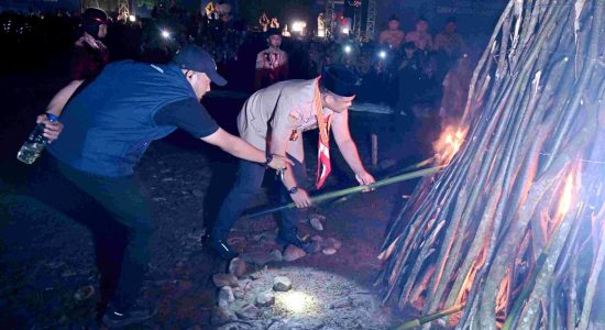 Bobby Nasution Bermalam Bersama Ribuan Pramuka, Kobarkan Semangat Persatuan di Jamdasu XI