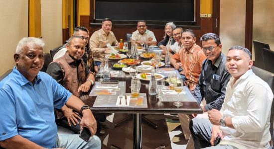 Warga NTT di Medan Heboh! Wali Kota Kupang Christian Widodo Bakatumu dengan Tokoh Diaspora di Tengah APEKSI 2026