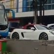 Pengemudi Porsche yang Suruh Sopir TransJakarta Mundur Ternyata Perempuan