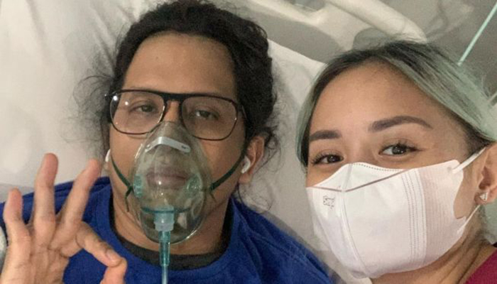 Joanna Alexandra dan suami, Raditya Oloan harus dirawat di Rumah Sakit Wisma Atlet Kemayoran akibat posifit Covid-19. [Instagram]