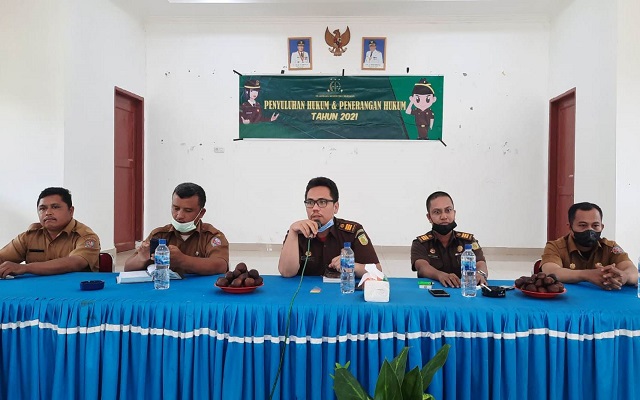 BKAD STM Hulu Kerjasama Kejari Deli Serdang Gelar Sosialisasi Hukum, bertempat di Aula Kecamatan STM Hulu, Selasa (23/11/2021).