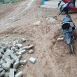 Lahan Parkir Jambur Desa Liang Muda Ditata Dengan Paving Blok
