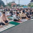 Sholat Idulfitri 1445 H di Kota Padang, Jama’ah Membludak di Halaman Kantor Gubernur