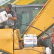 Pertamina Pasok 2,5 Ton Solar Gratis Tiap Hari untuk Alat Berat Bencana Sumbar