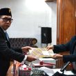 Bupati Taput Sampaikan Nota Jawaban Atas Pandangan Fraksi DPRD Terkait Ranperda APBD 2026