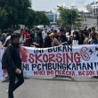 Buntut DO dan Diskorsing, Mahasiswa Faperta UHN Medan Gelar Unjuk Rasa