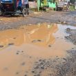 Jalan Rusak Dua Dekade di Namo Bintang, Warga Patungan Timbun Lubang