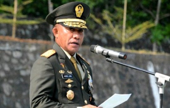 Mayjen TNI Gabriel Lema saat masih menjabat sebagai Kasdam XVI Patimura