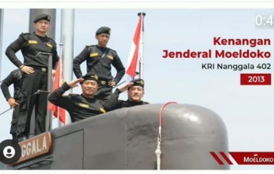 Kepala Kantor Staf Presiden Moeldoko mengunggah foto kenangan bersama Kru KRI Nanggala / [SuaraSulsel.id / Instagram Moeldoko]