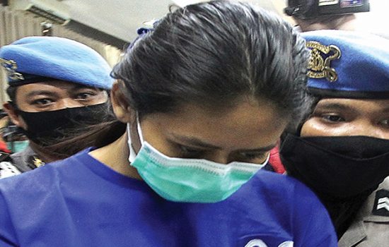 Nani Aprlianai Nurjaman, pelaku takjil sianida yang menewaskan anak driver ojol/istimewa